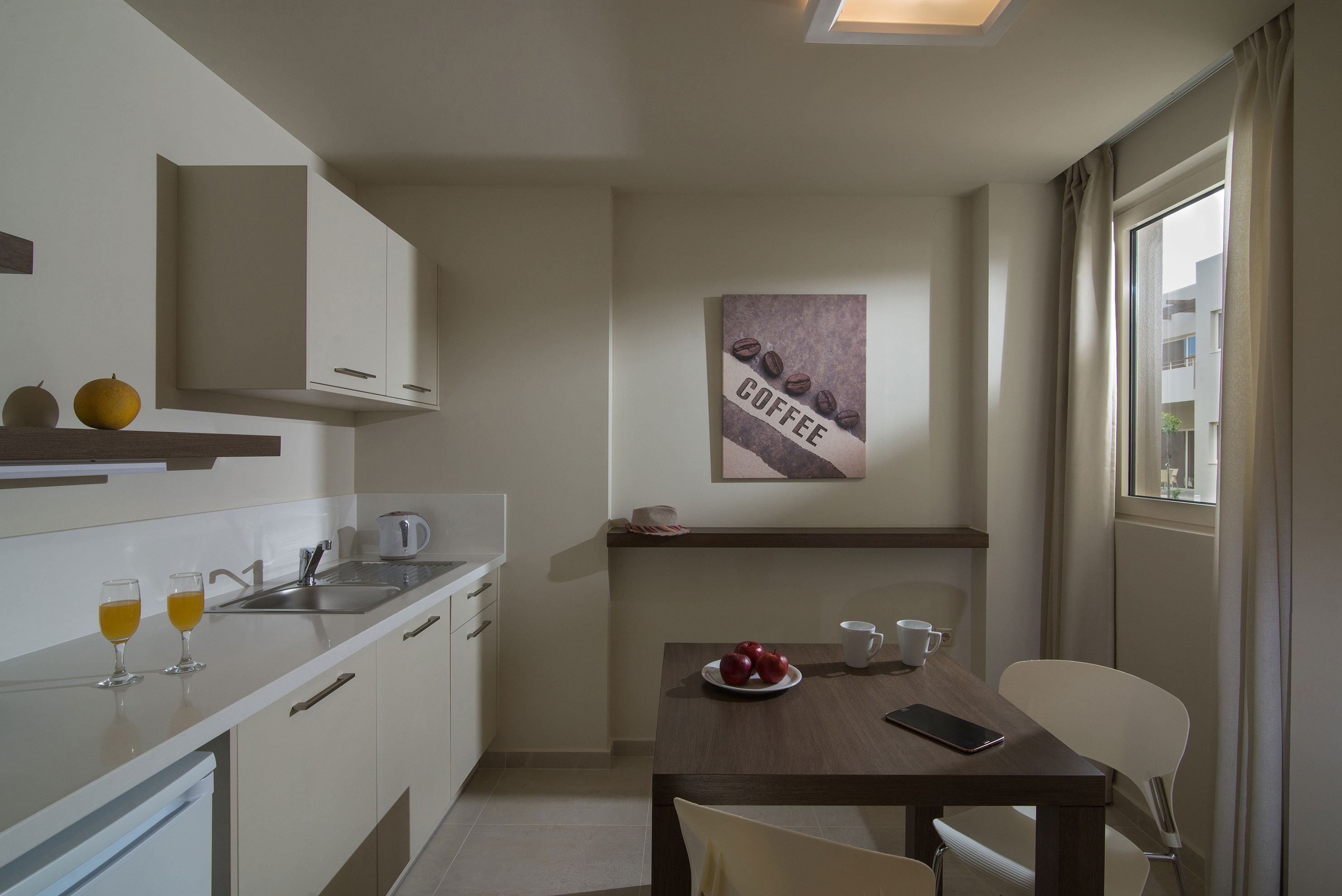 Ourania Apartments - Superior Studio - Kitchen